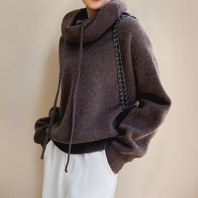 Bella | Cozy Hooded Pullover Style