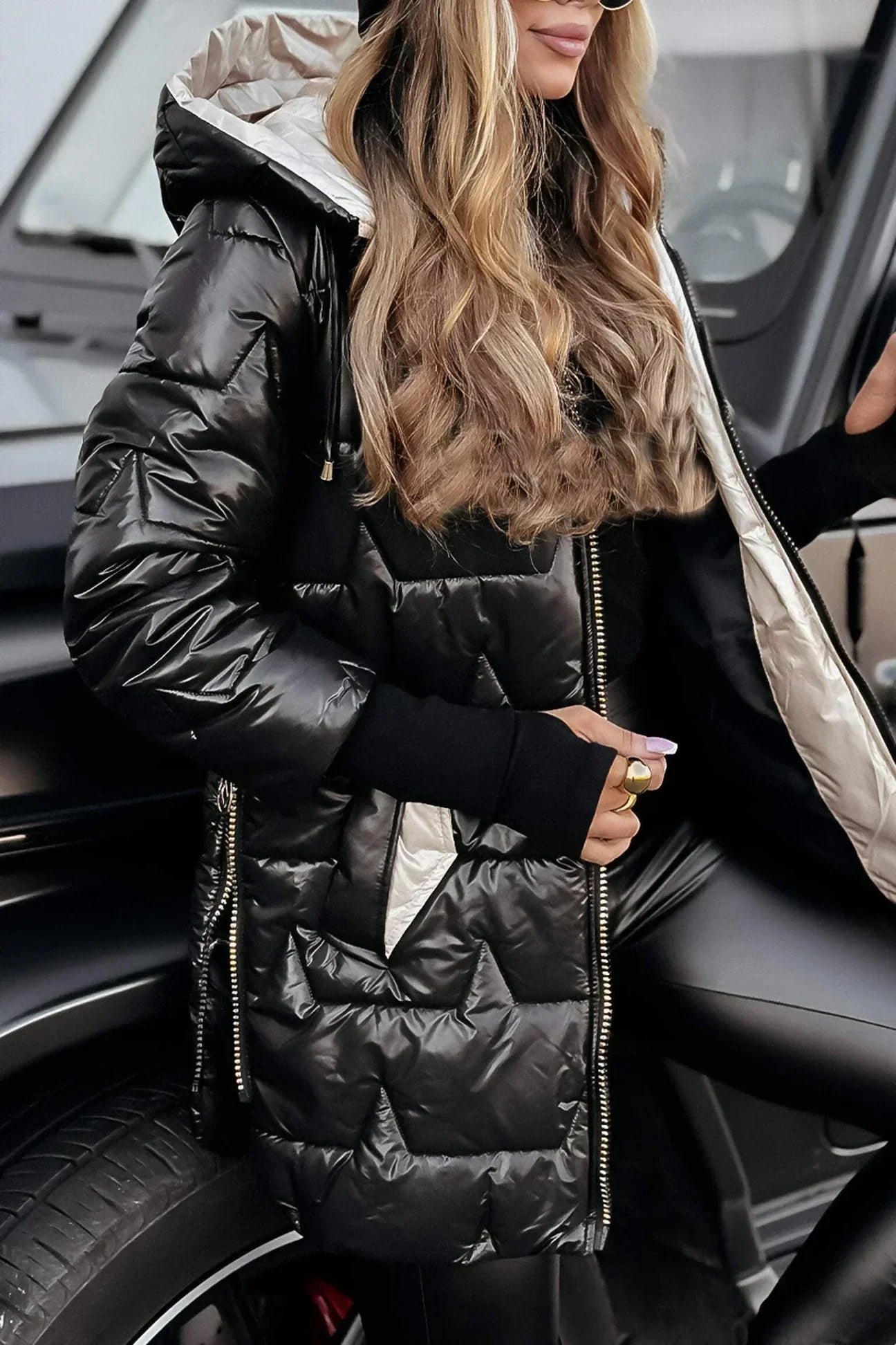Evie | Stylish Winter Coat with Hood and Padding